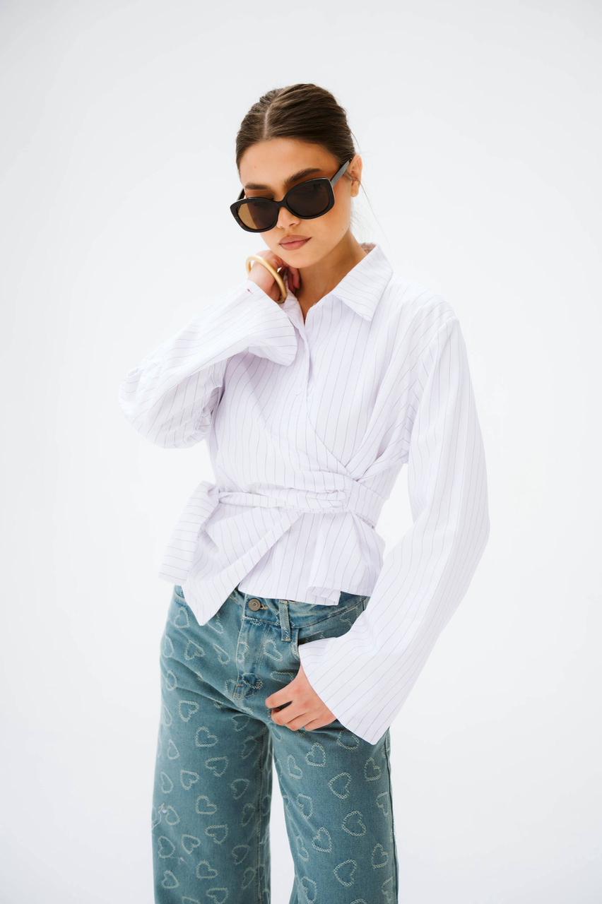 Line blouse
