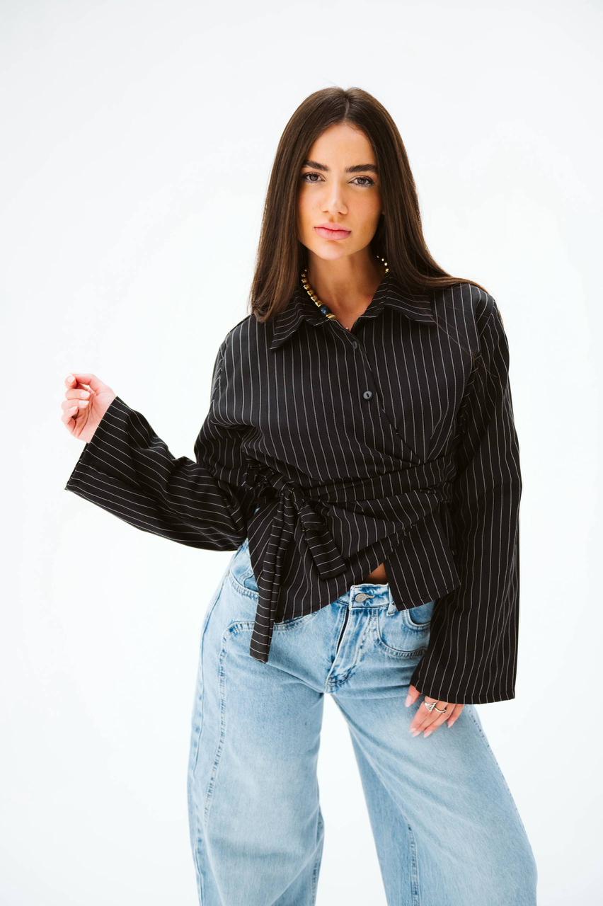 Line blouse