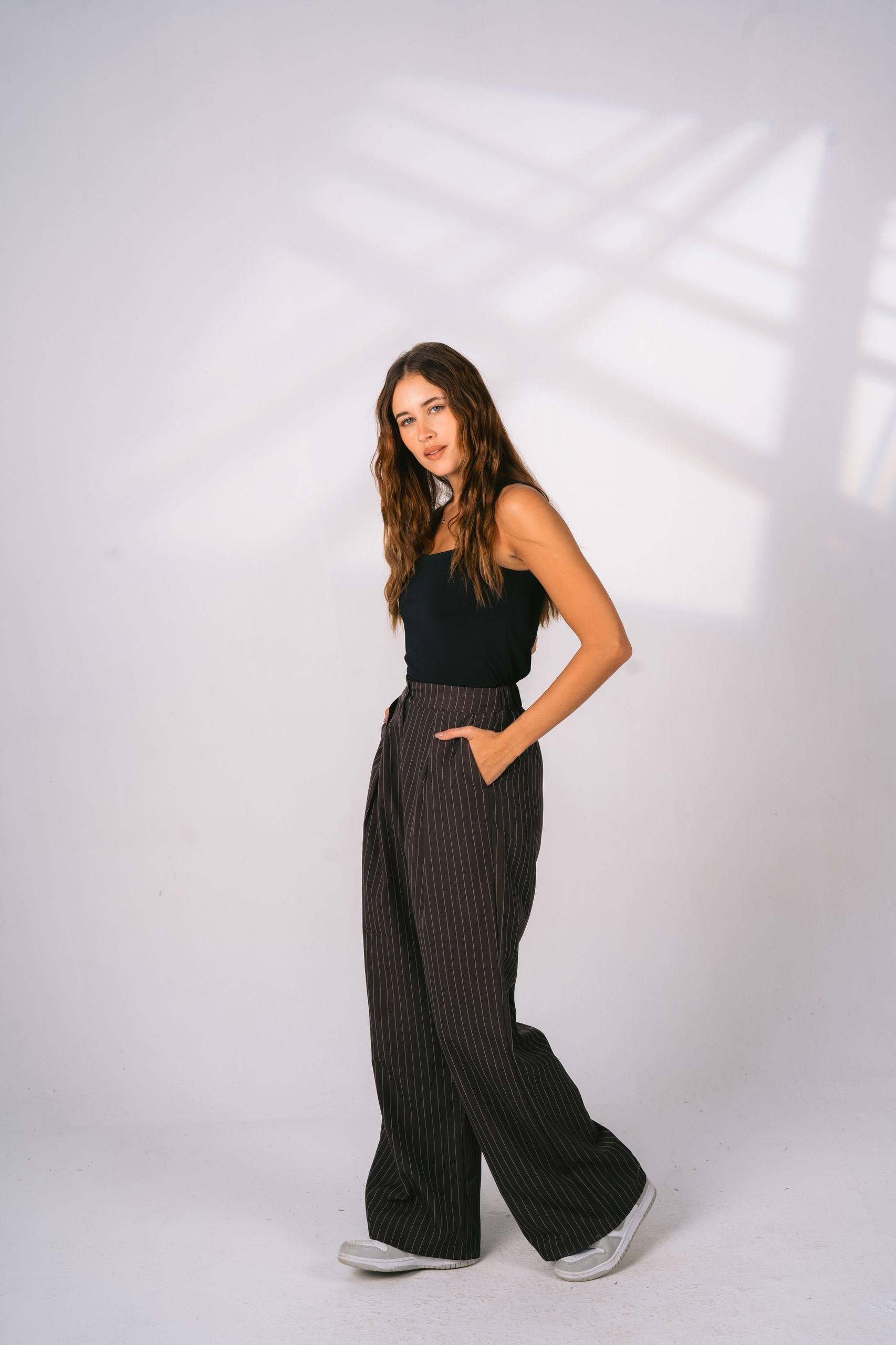 Classic Pants – Modern Fit